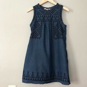 ✨6 for $15 sale ✨ Forever 21 blue denim dress
